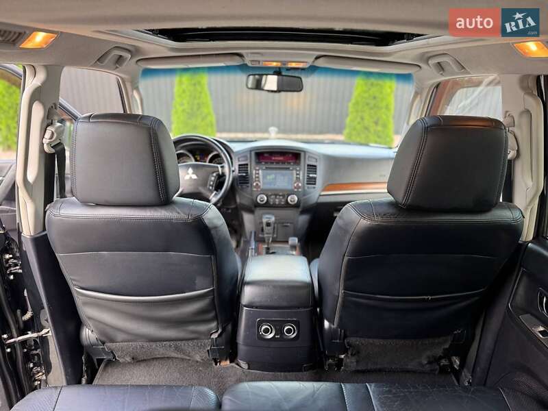 Позашляховик / Кросовер Mitsubishi Pajero 2007 в Одесі