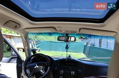 Внедорожник / Кроссовер Mitsubishi Pajero 2008 в 