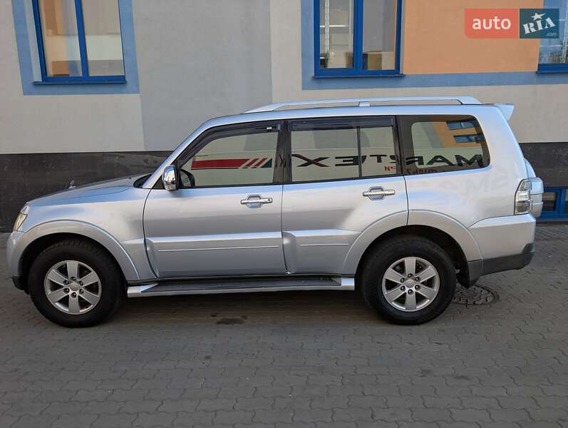 Внедорожник / Кроссовер Mitsubishi Pajero 2008 в Ивано-Франковске