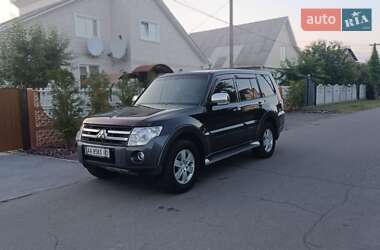 Внедорожник / Кроссовер Mitsubishi Pajero 2007 в Мене
