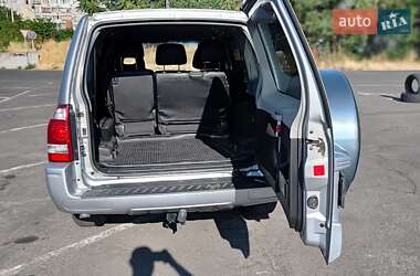 Внедорожник / Кроссовер Mitsubishi Pajero 2006 в 