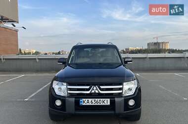 Позашляховик / Кросовер Mitsubishi Pajero 2007 в Києві