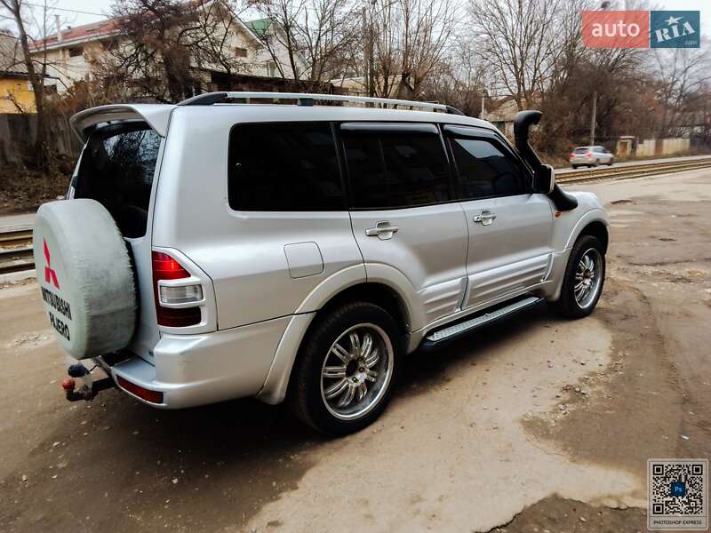 Позашляховик / Кросовер Mitsubishi Pajero 2000 в Дніпрі