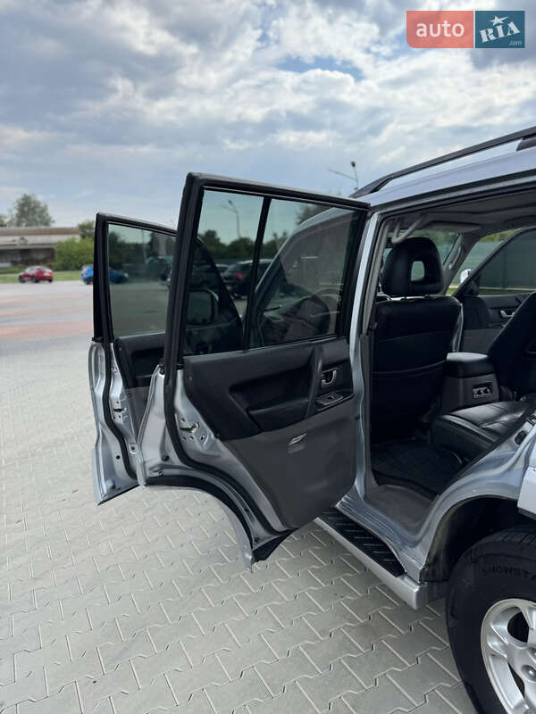 Позашляховик / Кросовер Mitsubishi Pajero 2005 в Вінниці