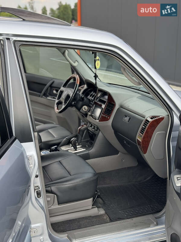 Позашляховик / Кросовер Mitsubishi Pajero 2005 в Вінниці