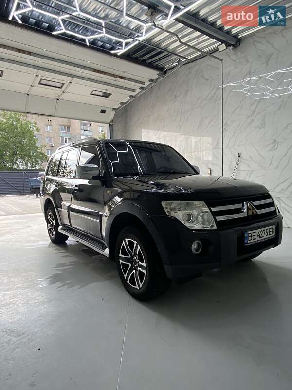 Позашляховик / Кросовер Mitsubishi Pajero 2008 в П'ятихатках фото 7 Позашляховик / Кросовер Mitsubishi Pajero 2008 в П'ятихатках