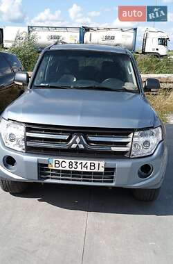 Позашляховик / Кросовер Mitsubishi Pajero 2008 в 