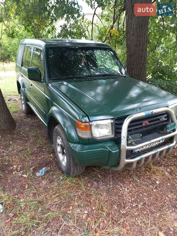 Mitsubishi Pajero 1997