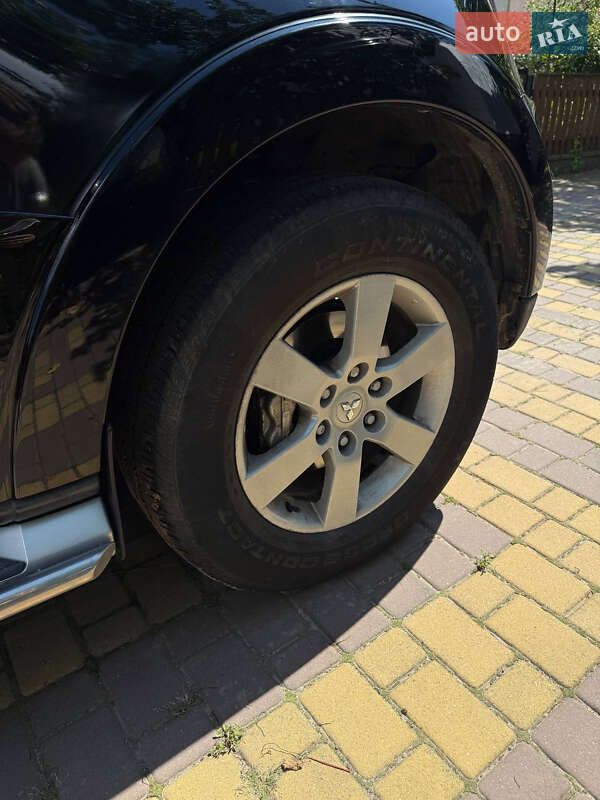 Внедорожник / Кроссовер Mitsubishi Pajero 2007 в Виннице фото 12 Внедорожник / Кроссовер Mitsubishi Pajero 2007 в Виннице