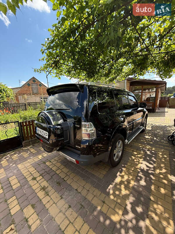 Внедорожник / Кроссовер Mitsubishi Pajero 2007 в Виннице фото 14 Внедорожник / Кроссовер Mitsubishi Pajero 2007 в Виннице