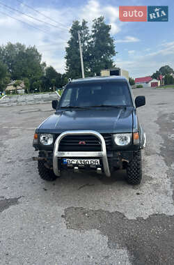 Позашляховик / Кросовер Mitsubishi Pajero 1997 в Львові