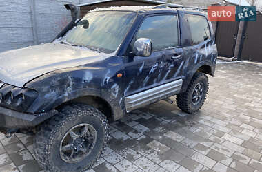 Внедорожник / Кроссовер Mitsubishi Pajero 2002 в 