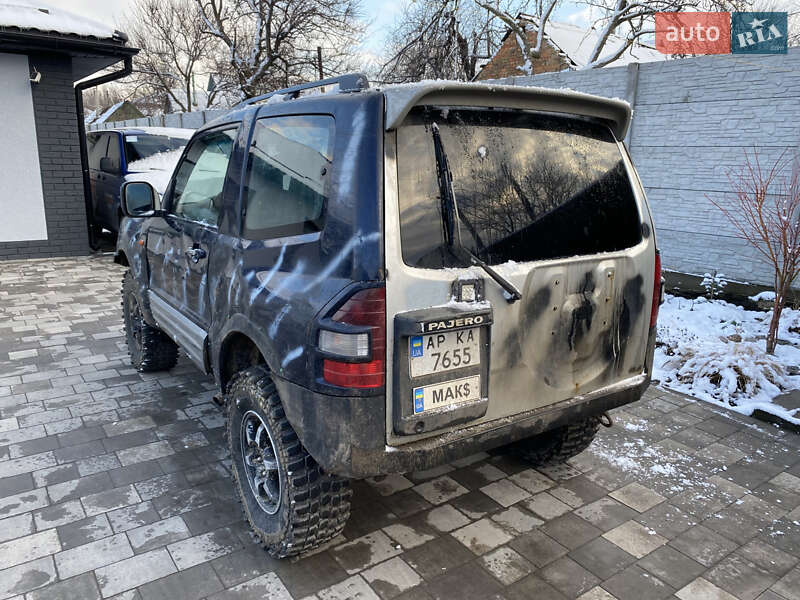 Внедорожник / Кроссовер Mitsubishi Pajero 2002 в Запорожье
