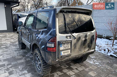 Внедорожник / Кроссовер Mitsubishi Pajero 2002 в 