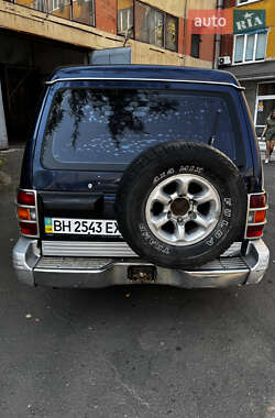 Внедорожник / Кроссовер Mitsubishi Pajero 1998 в 
