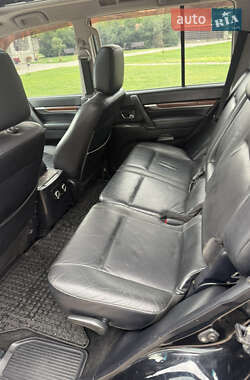 Внедорожник / Кроссовер Mitsubishi Pajero 2008 в 