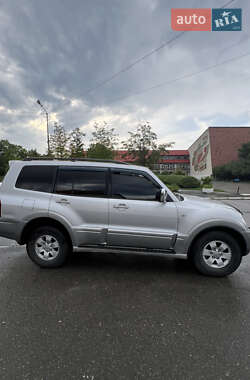 Внедорожник / Кроссовер Mitsubishi Pajero 2003 в 