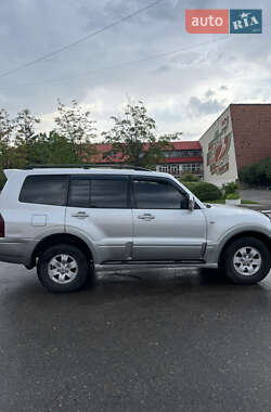 Внедорожник / Кроссовер Mitsubishi Pajero 2003 в 