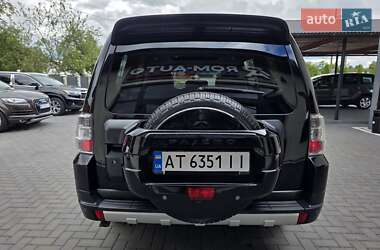 Внедорожник / Кроссовер Mitsubishi Pajero 2007 в 