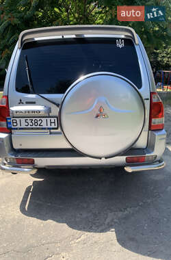 Внедорожник / Кроссовер Mitsubishi Pajero 2004 в 