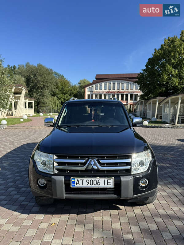Mitsubishi Pajero 2007