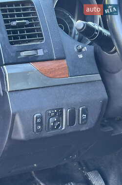 Внедорожник / Кроссовер Mitsubishi Pajero 2007 в 
