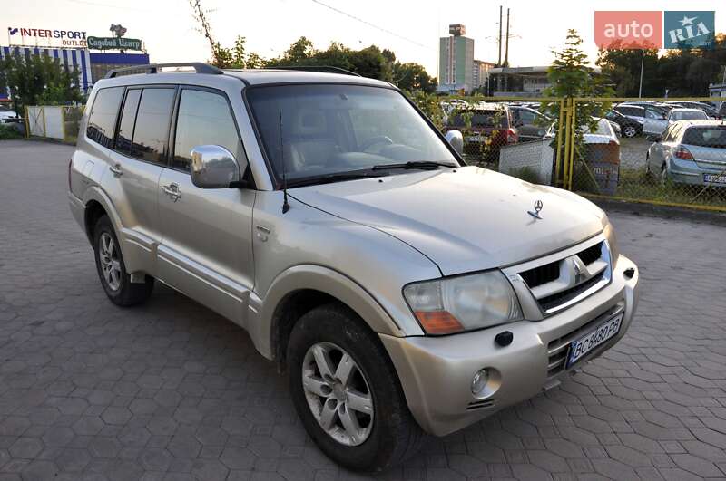 Внедорожник / Кроссовер Mitsubishi Pajero 2006 в Львове
