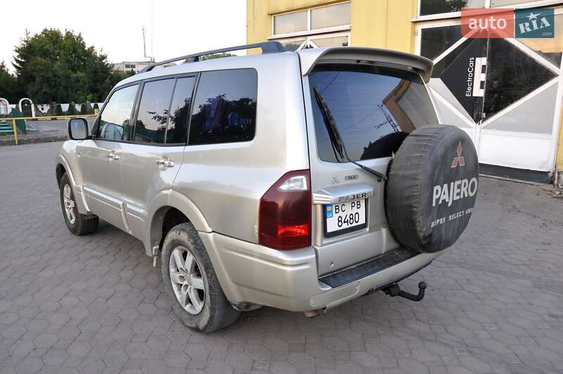 Внедорожник / Кроссовер Mitsubishi Pajero 2006 в Львове
