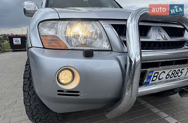 Внедорожник / Кроссовер Mitsubishi Pajero 2004 в 
