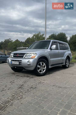 Внедорожник / Кроссовер Mitsubishi Pajero 2006 в 
