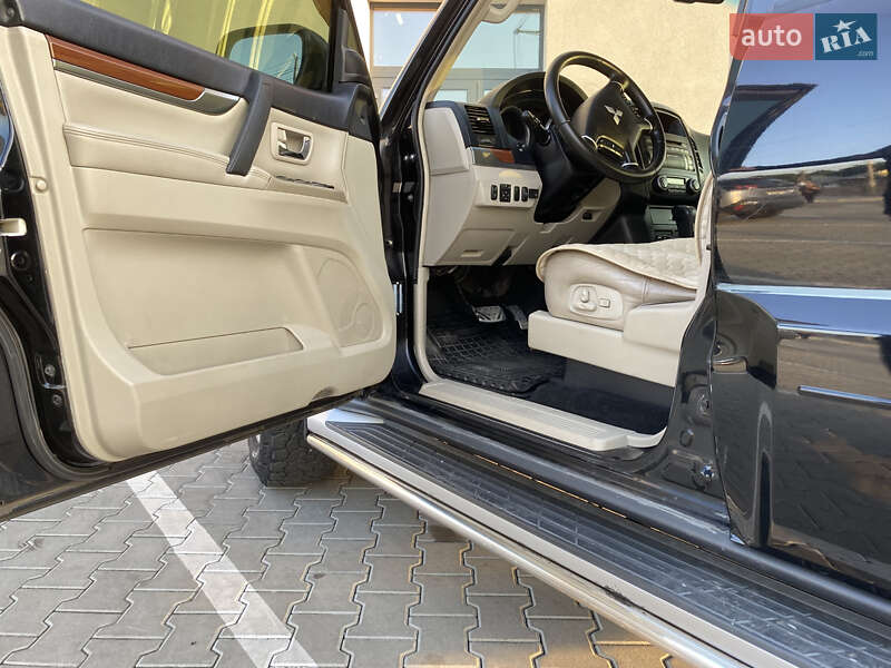 Позашляховик / Кросовер Mitsubishi Pajero 2007 в Калуші фото 18 Позашляховик / Кросовер Mitsubishi Pajero 2007 в Калуші