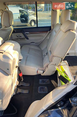 Внедорожник / Кроссовер Mitsubishi Pajero 2007 в 
