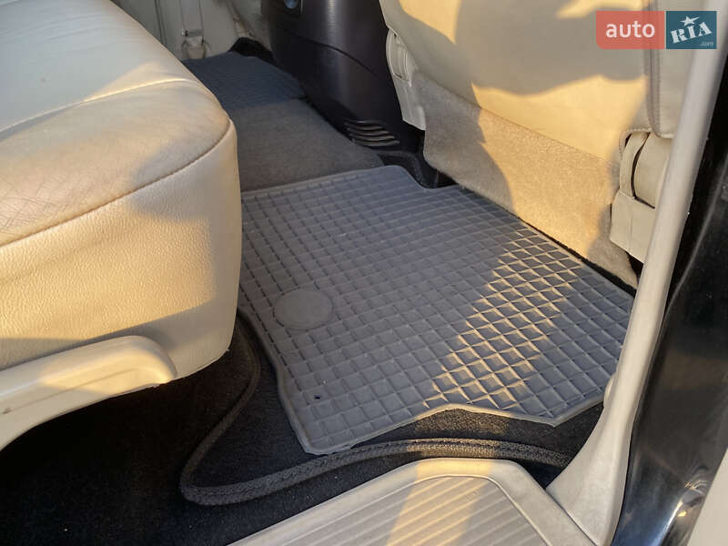 Позашляховик / Кросовер Mitsubishi Pajero 2007 в Калуші фото 67 Позашляховик / Кросовер Mitsubishi Pajero 2007 в Калуші