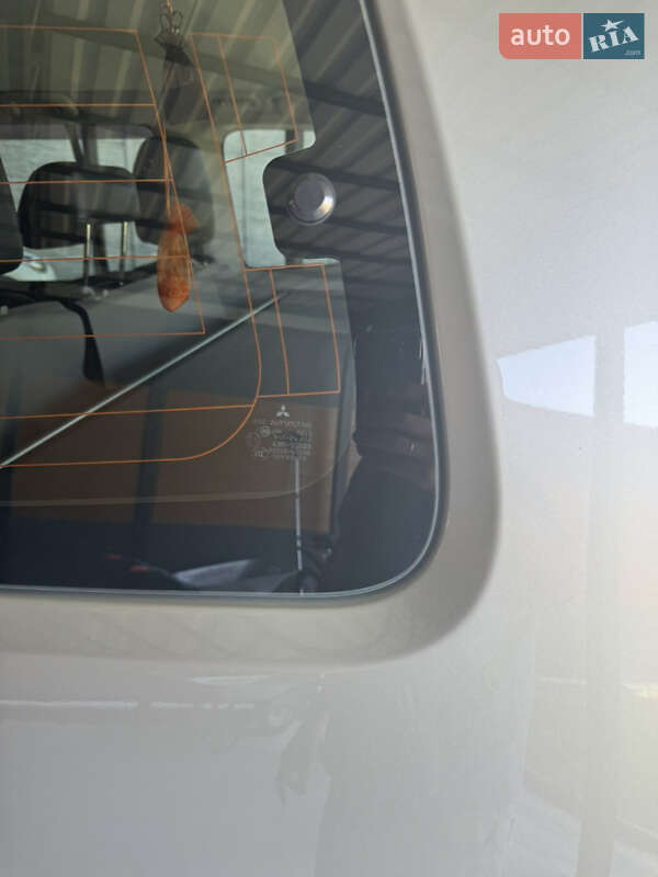 Позашляховик / Кросовер Mitsubishi Pajero 2008 в Чернігові фото 12 Позашляховик / Кросовер Mitsubishi Pajero 2008 в Чернігові