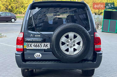 Внедорожник / Кроссовер Mitsubishi Pajero 2007 в 