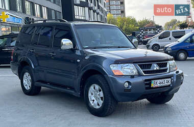 Внедорожник / Кроссовер Mitsubishi Pajero 2007 в 