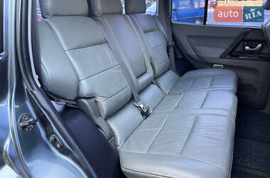 Внедорожник / Кроссовер Mitsubishi Pajero 2007 в 