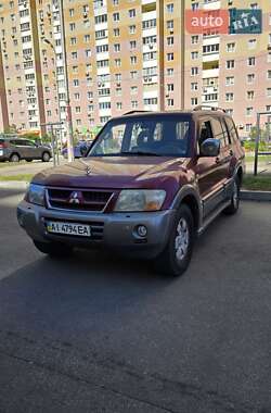 Позашляховик / Кросовер Mitsubishi Pajero 2004 в Києві