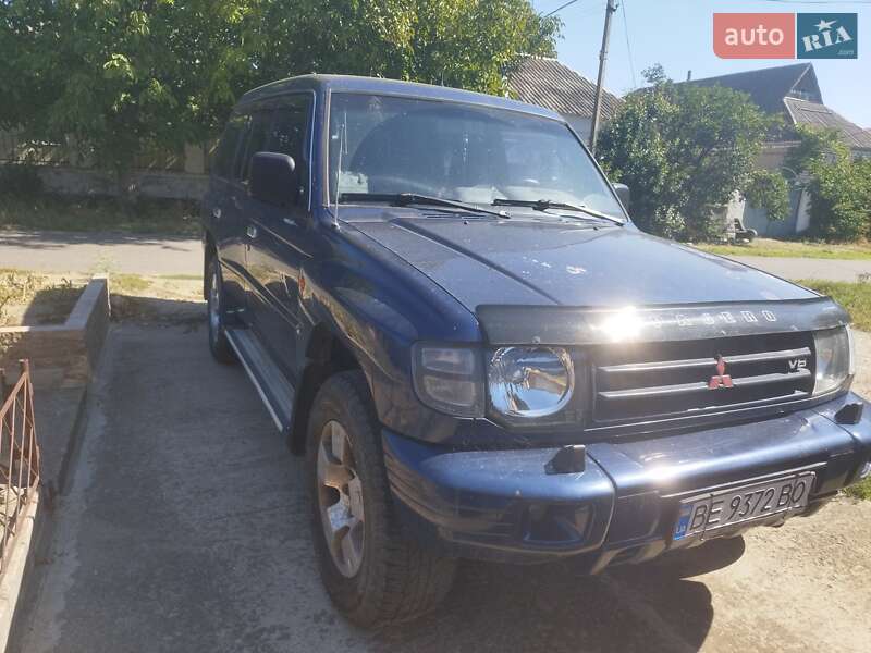 Внедорожник / Кроссовер Mitsubishi Pajero 1999 в Николаеве