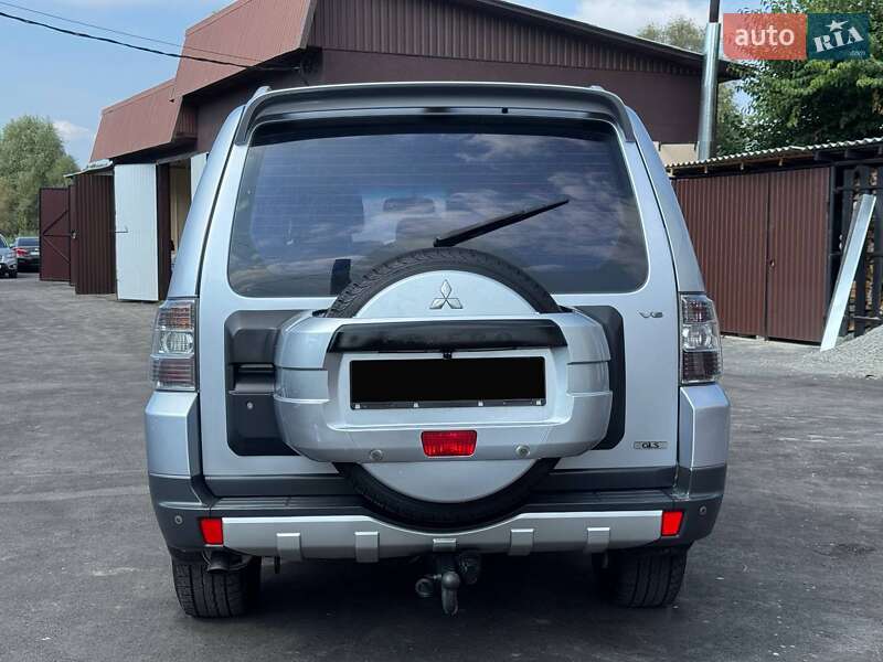 Внедорожник / Кроссовер Mitsubishi Pajero 2008 в Ахтырке