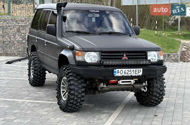 Внедорожник / Кроссовер Mitsubishi Pajero 1994 в 