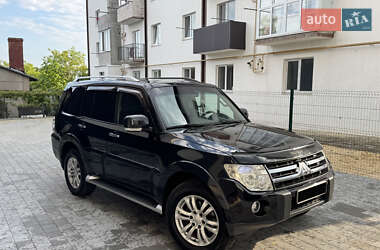 Внедорожник / Кроссовер Mitsubishi Pajero 2007 в 