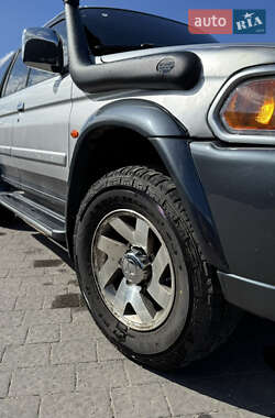 Внедорожник / Кроссовер Mitsubishi Pajero 2006 в 