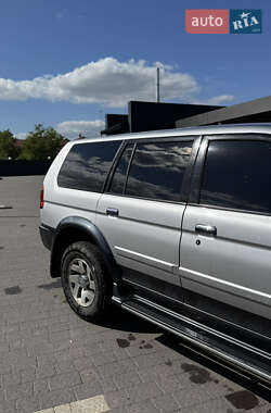 Внедорожник / Кроссовер Mitsubishi Pajero 2006 в 