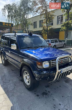 Внедорожник / Кроссовер Mitsubishi Pajero 1997 в 