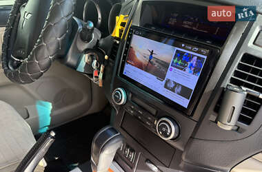 Внедорожник / Кроссовер Mitsubishi Pajero 2007 в 
