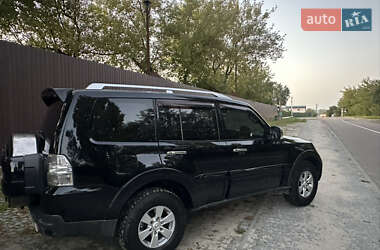 Внедорожник / Кроссовер Mitsubishi Pajero 2007 в 