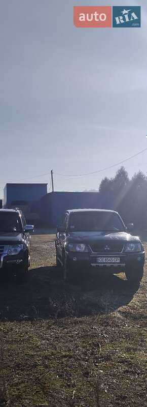 Внедорожник / Кроссовер Mitsubishi Pajero 2006 в Черновцах
