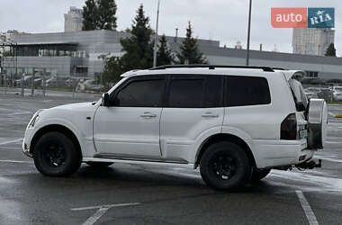 Внедорожник / Кроссовер Mitsubishi Pajero 2003 в 