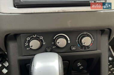 Внедорожник / Кроссовер Mitsubishi Pajero 2003 в 